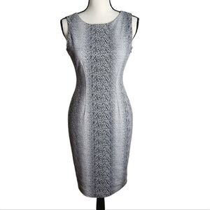 NINE West "Concrete Jungle" Black & White Print Sleeveless Sheath Dress Size 2
